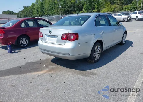 2009 Volkswagen Jetta Tdi Loyal Edition from USA, damaged, VIN 3VWCL71K59M002881